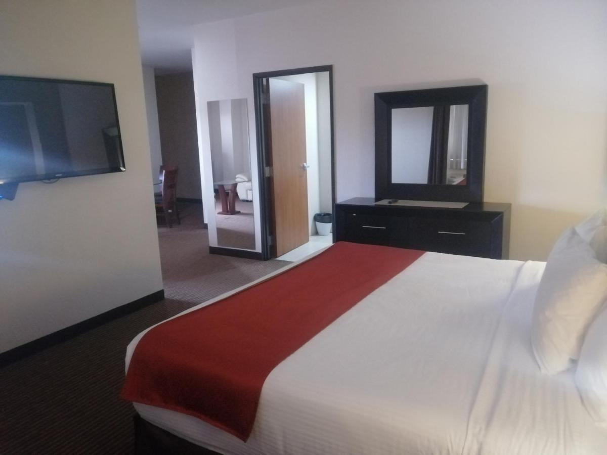 Best Western Plus La Mina Parral Ngoại thất bức ảnh